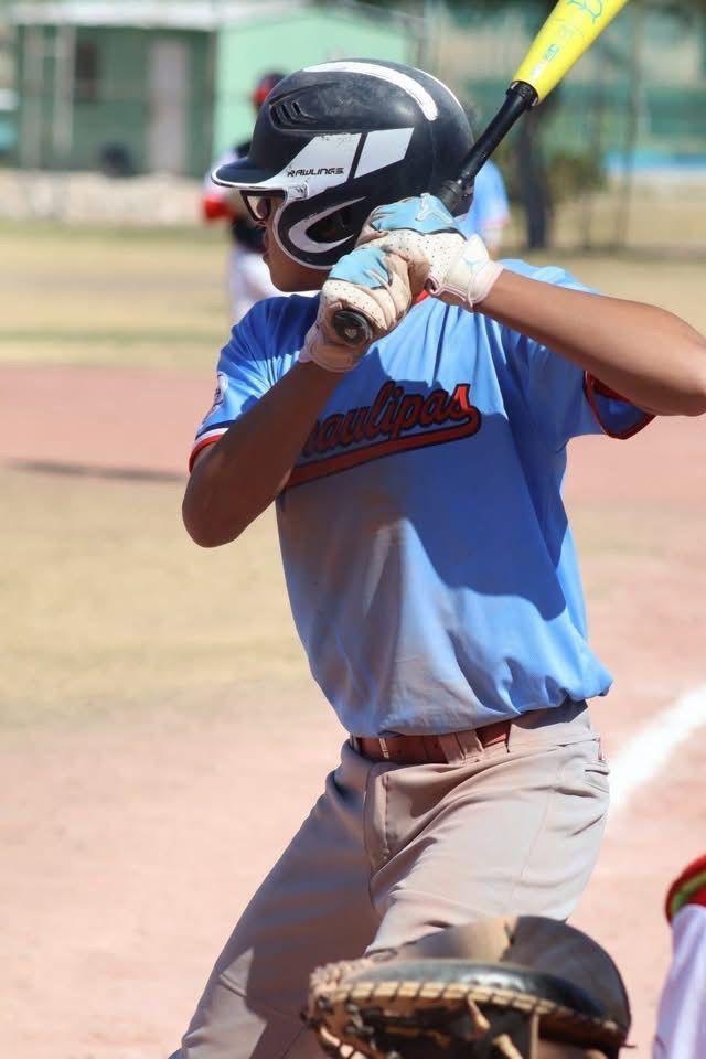 Talento neolaredense elegido para la academia de Pericos de Puebla