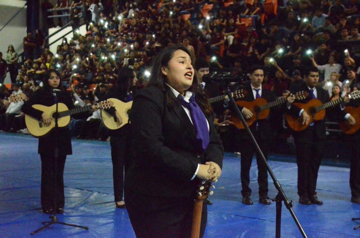 Gana rondalla de la UPV oro regional y avanza a la fase nacional