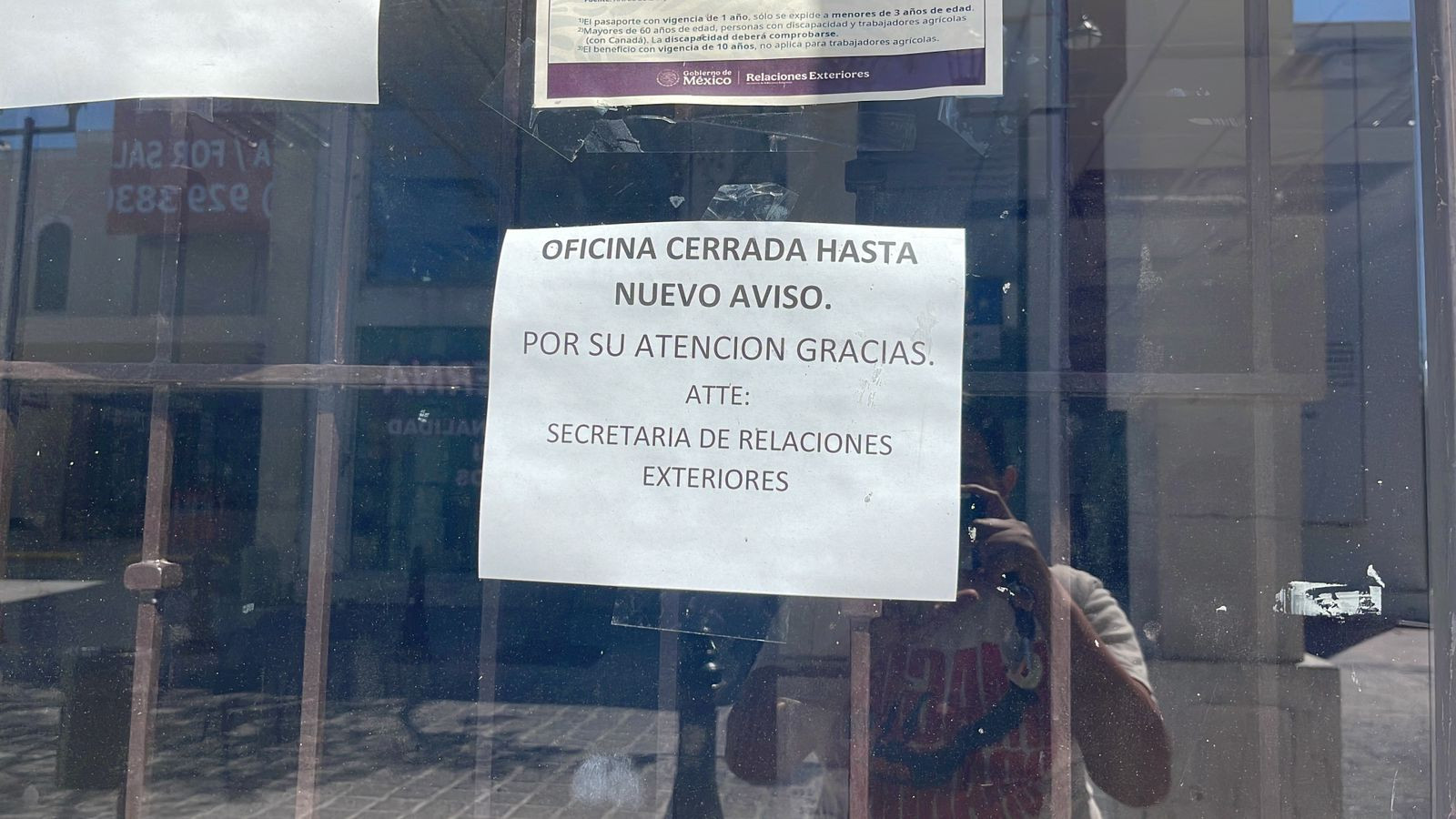 Sin fecha para reabrir oficina de pasaportes tras cierre por inseguridad