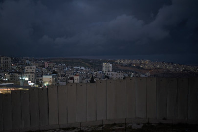 SRE pide a mexicanos evitar viajes a Irán e Israel y mantiene monitoreo permanente en la región