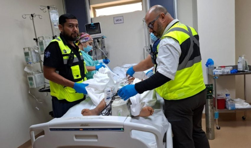 Realizan traslado exitoso de paciente pediátrico al Hospital Infantil