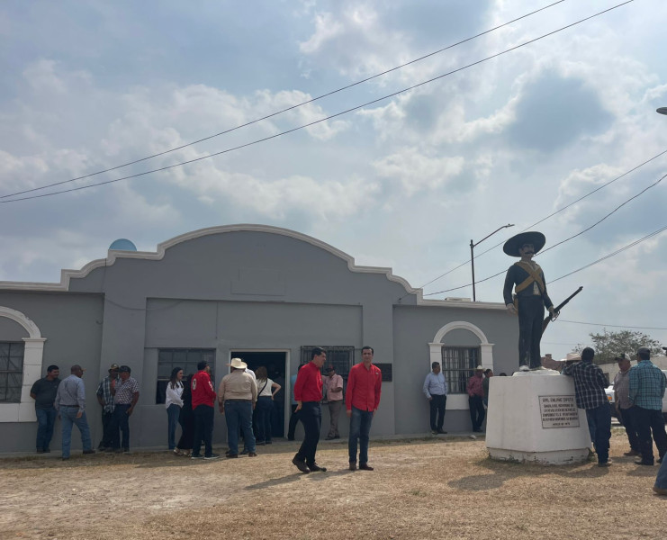 Entre reclamos y empujones asume nuevo dirigente del Comité Campesino
