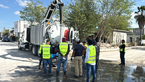 Impulsa COMAPA capacitación al personal operativo en labores de sondeo y limpieza de pozos