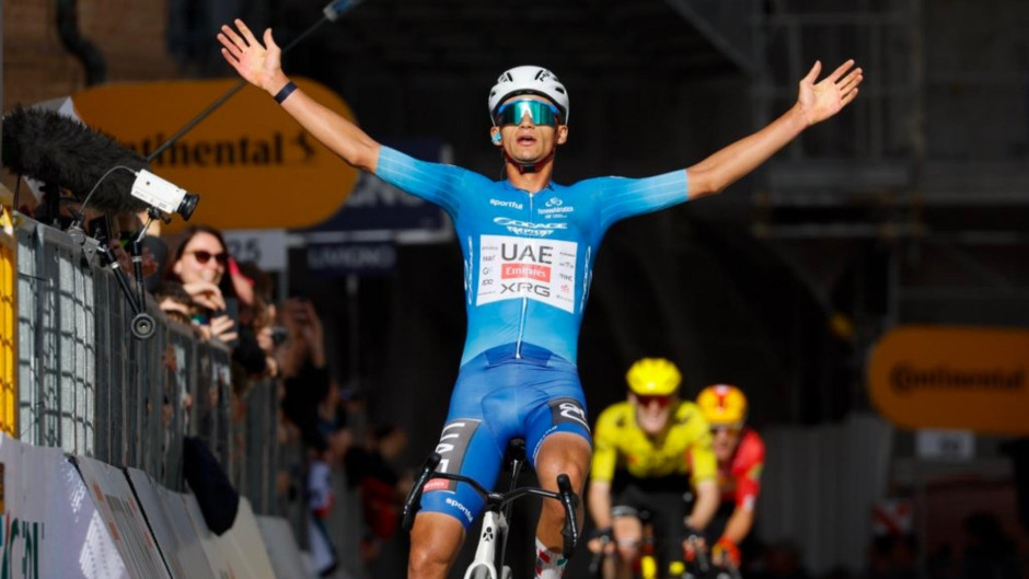¡Histórico! Isaac del Toro el primer mexicano en conquistar la Tirreno-Adriático 2026