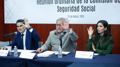 Comisión del Senado avala reconocer a hermanos como derechohabientes del ISSSTE