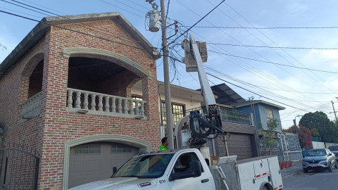 Rehabilita Gobierno de Reynosa alumbrado público en toda la ciudad