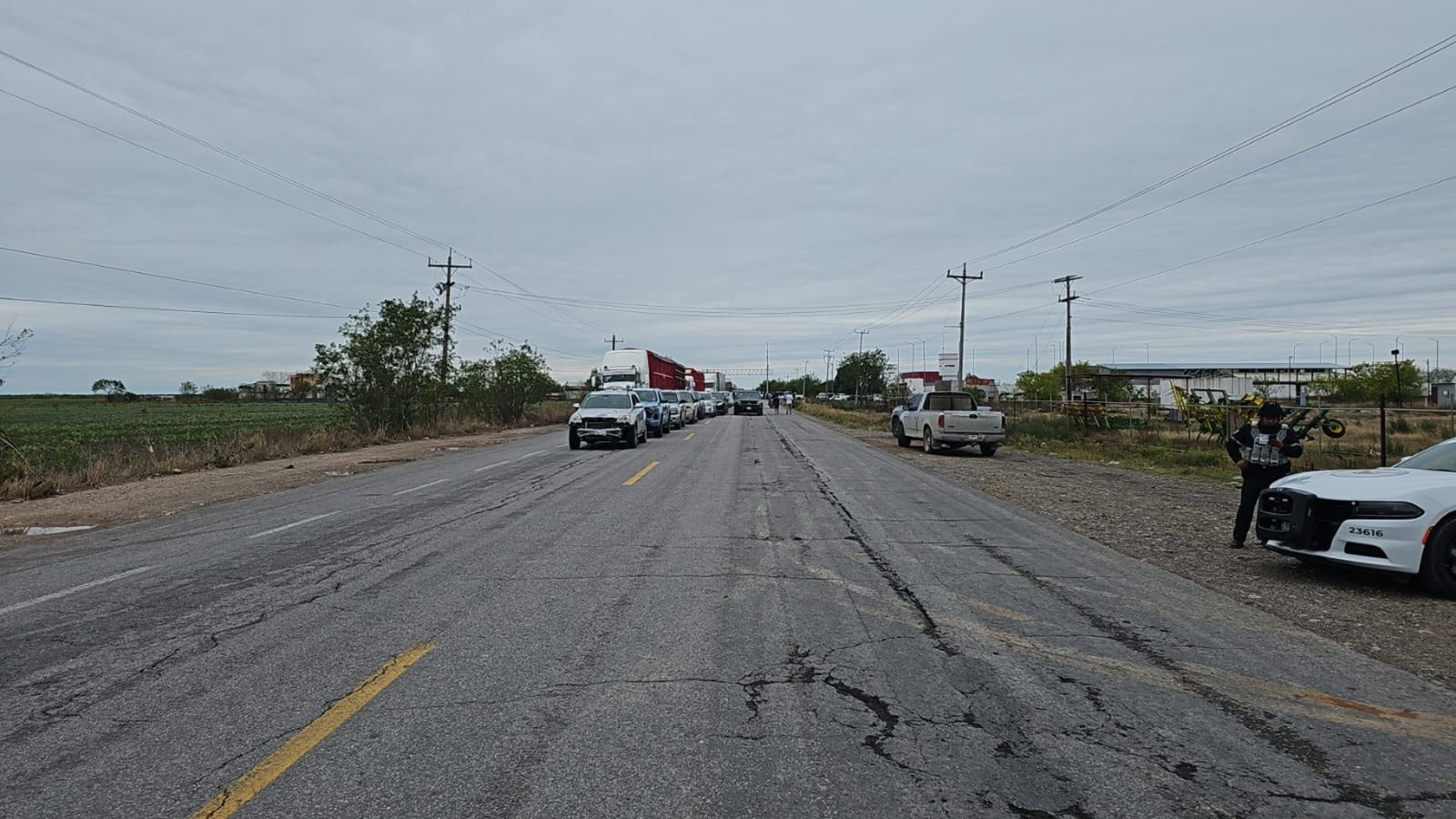 Agricultores bloquean la carretera Victoria-Matamoros