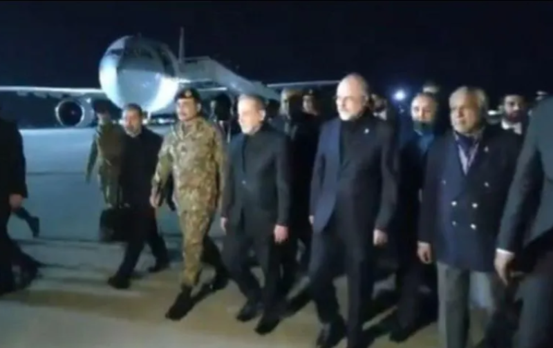 Arriba delegación iraní a Islamabad; diálogo depende de condiciones previas