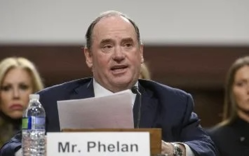 Pentágono anuncia salida inmediata del secretario de la Marina