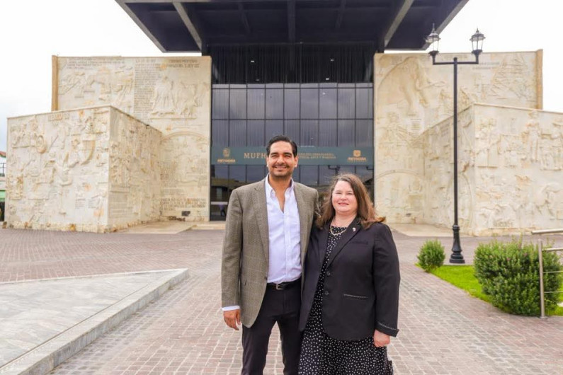 Recibió Carlos Peña Ortiz a la Cónsul estadounidense Mary Virginia Hantsch