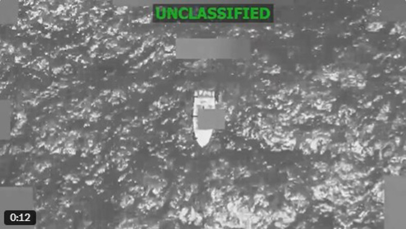 EU destruye embarcación en el Pacífico; reportan dos muertos en operativo contra presunto narcotráfico