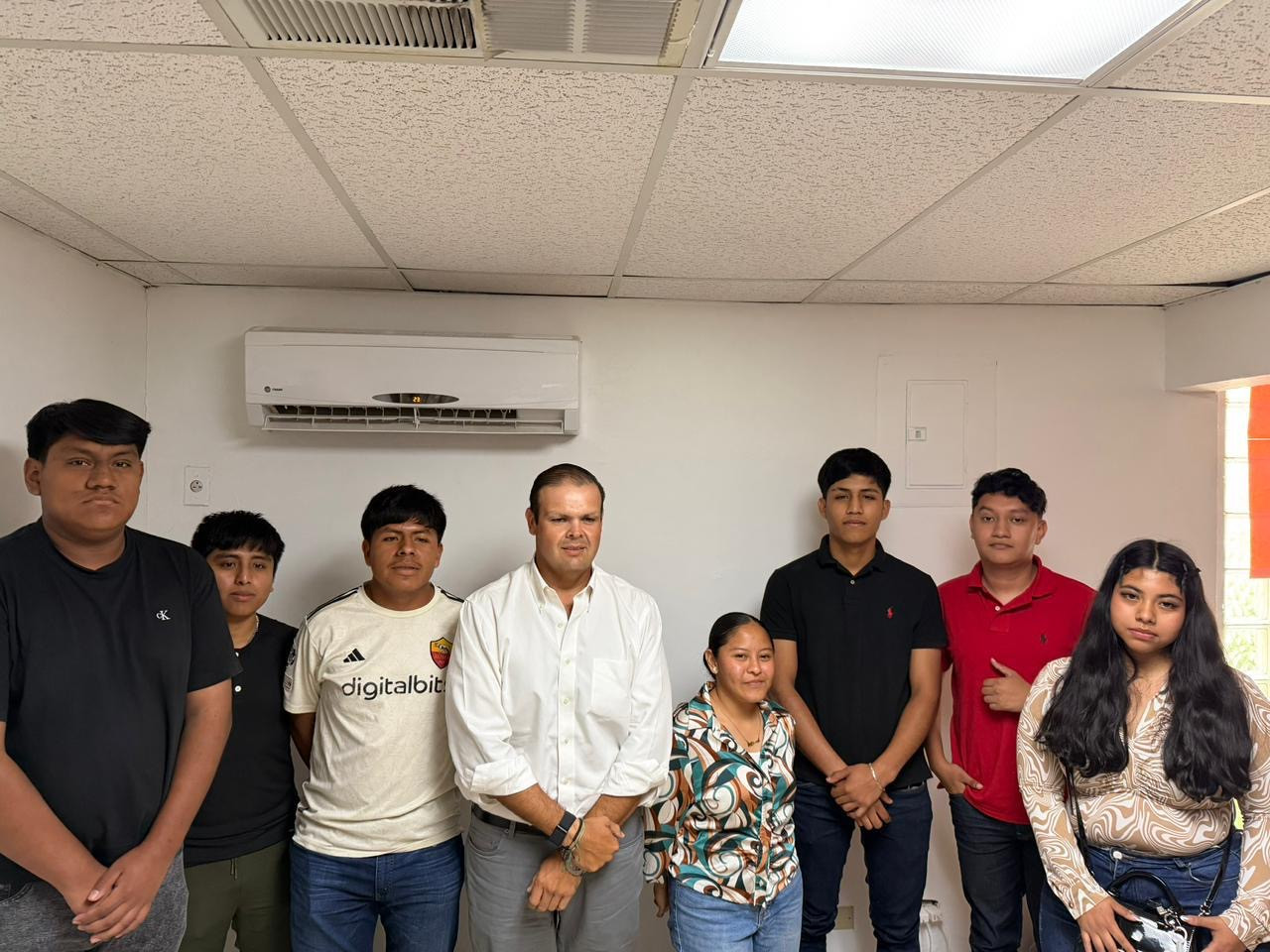 Usuarios y transporte público se unen vía WhatsApp para optimizar el servicio en Nuevo Laredo