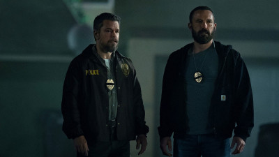 Demandan a productora de Ben Affleck y Matt Damon por presunta difamación en ‘The Rip’