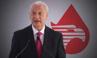 Sheinbaum descarta que salida de Víctor Rodríguez Padilla de Pemex esté ligada con derrames de hidrocarburos