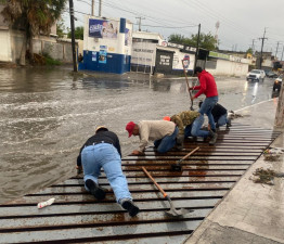 Atiende COMAPA encharcamientos tras recientes precipitaciones