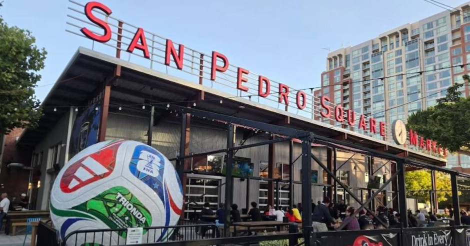 Tiroteo en Fan Fest de California deja un muerto y un herido de gravedad