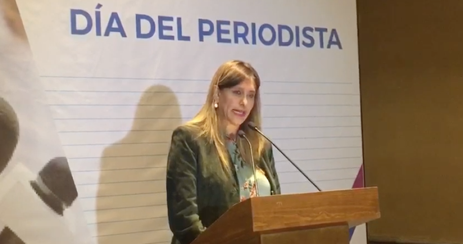 Considera Maki necesario el periodismo para crecer como sociedad