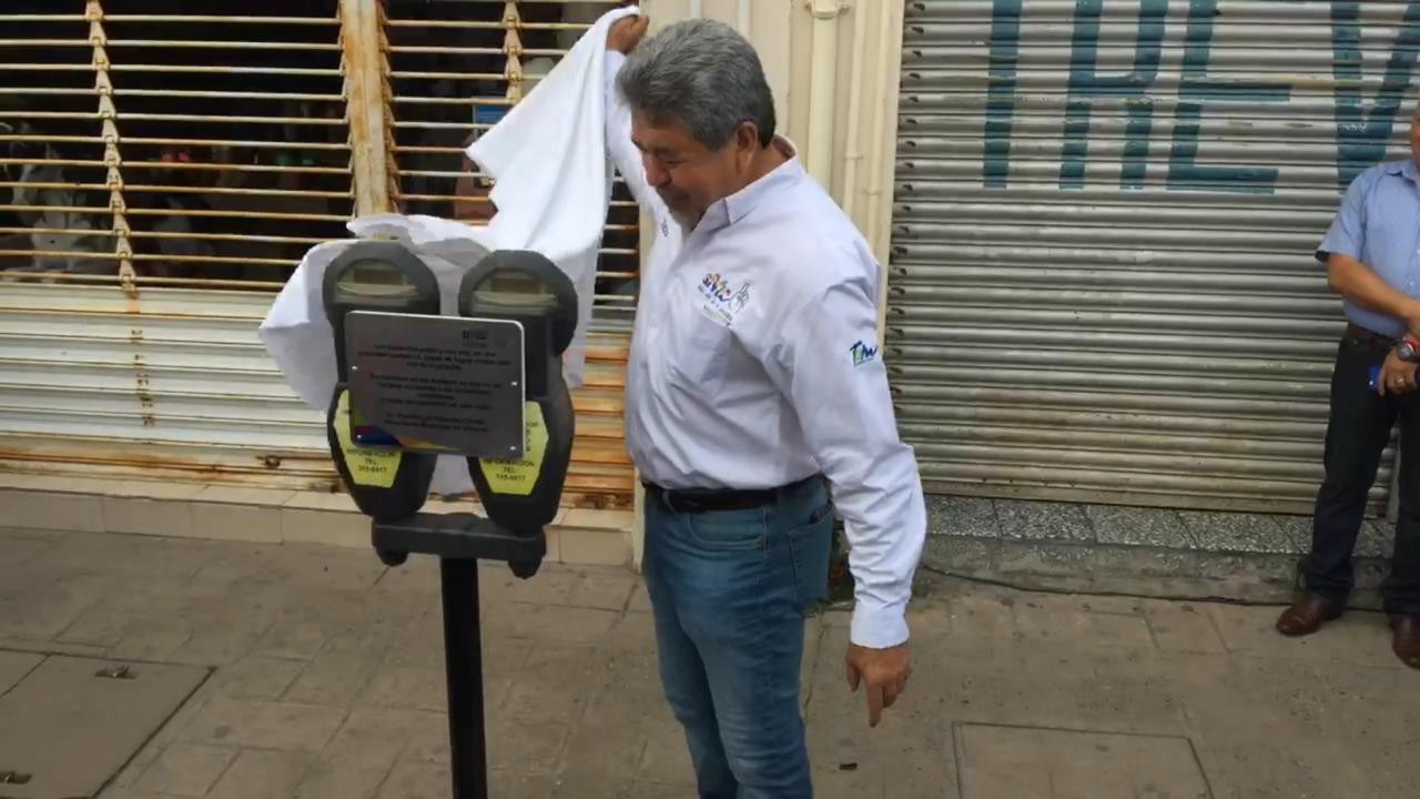 En caso de continuar los parquímetros, ganancias serían para el municipio: “Xico”