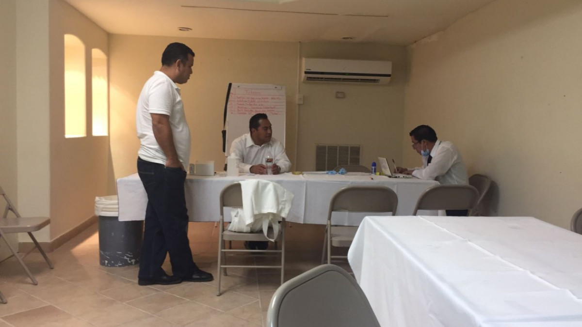 Toman muestras de ADN a familiares de desaparecidos 