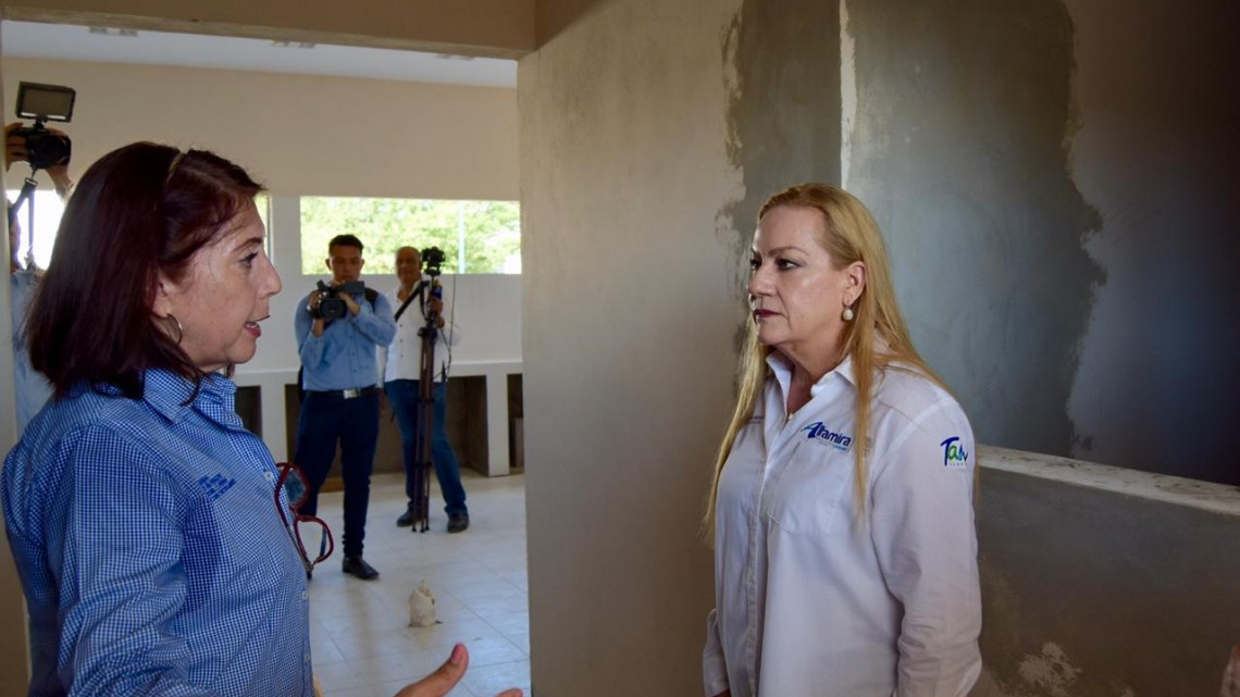 Supervisa alcaldesa avance de centro funerario