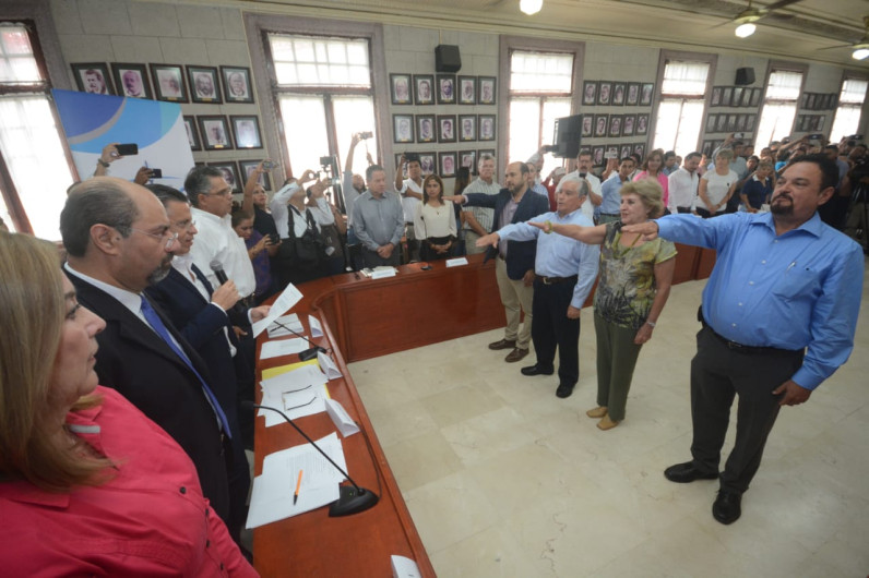 Nombra Chucho Nader a Titulares de las Diferentes Dependencias