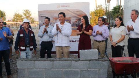 Inicia Alcalde Mario López construcción de nuevo edificio municipal