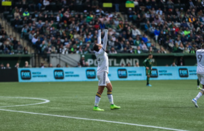 'Chicharito’ hace doblete en la victoria del Galaxy sobre Portland 