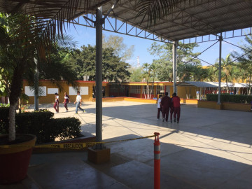 Exhortan a mejorar lazos familiares entre padres e hijos adolescentes