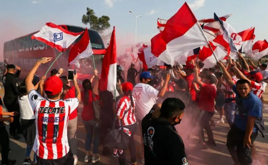 Prohibirá Chivas ingreso a las barras para el Clásico Nacional 