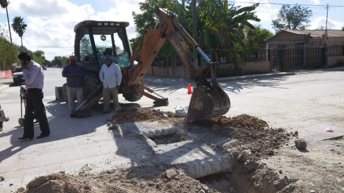 Confían constructores municipio pague  adeudos de obras