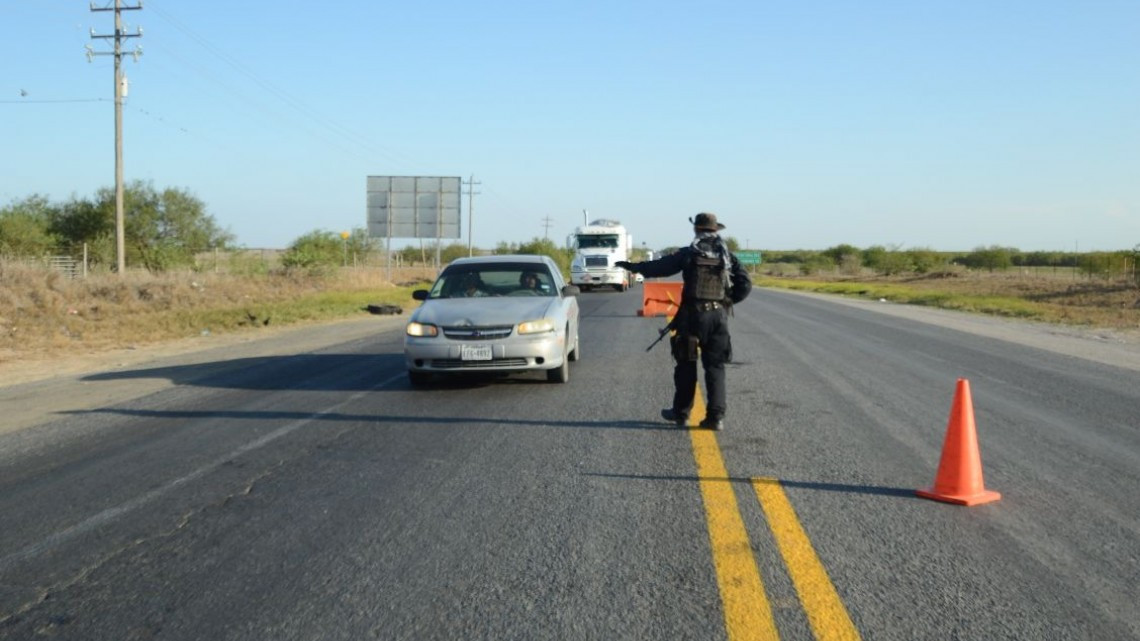 Realizan autoridades Campaña de Concientización a no usar polarizados