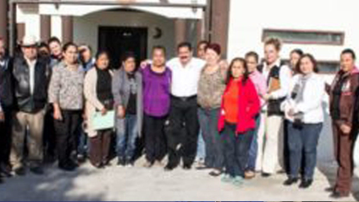 Atiende Alcalde de VH peticiones de colonos 