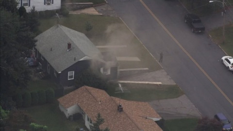 Explosiones e incendio crean pánico en Massachusetts