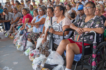 Agradece  Mario López a  AMLO y  AVA, por apoyos a familias humildes 