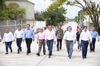 Moderniza Chucho Nader más calles en la zona norte de Tampico