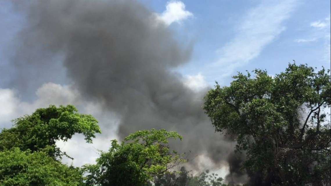 Incendios en basureros clandestinos generan movilización de bomberos 