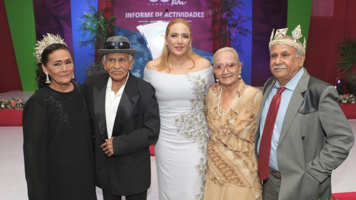 Angy de la Garza de Zorrilla rinde Informe de Actividades del Sistema DIF Madero 2016-2018