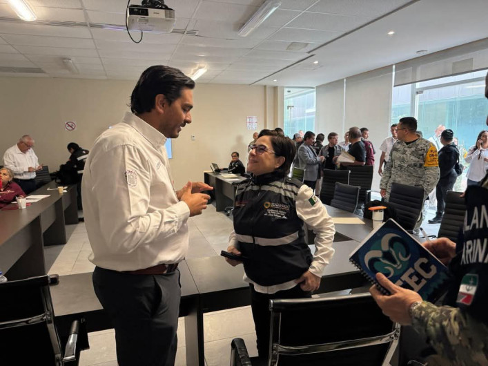 Trabajan Gobiernos Municipal, Estatal y Federal en situación de emergencia de Reynosa