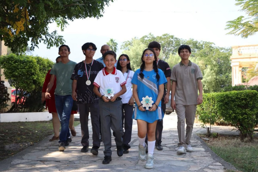 Ganan tamaulipecos en Olimpiada Internacional de Ciencia y Tecnología