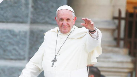 El Papa dona 100 mil dólares a afectados por sismo y tsunami en Indonesia