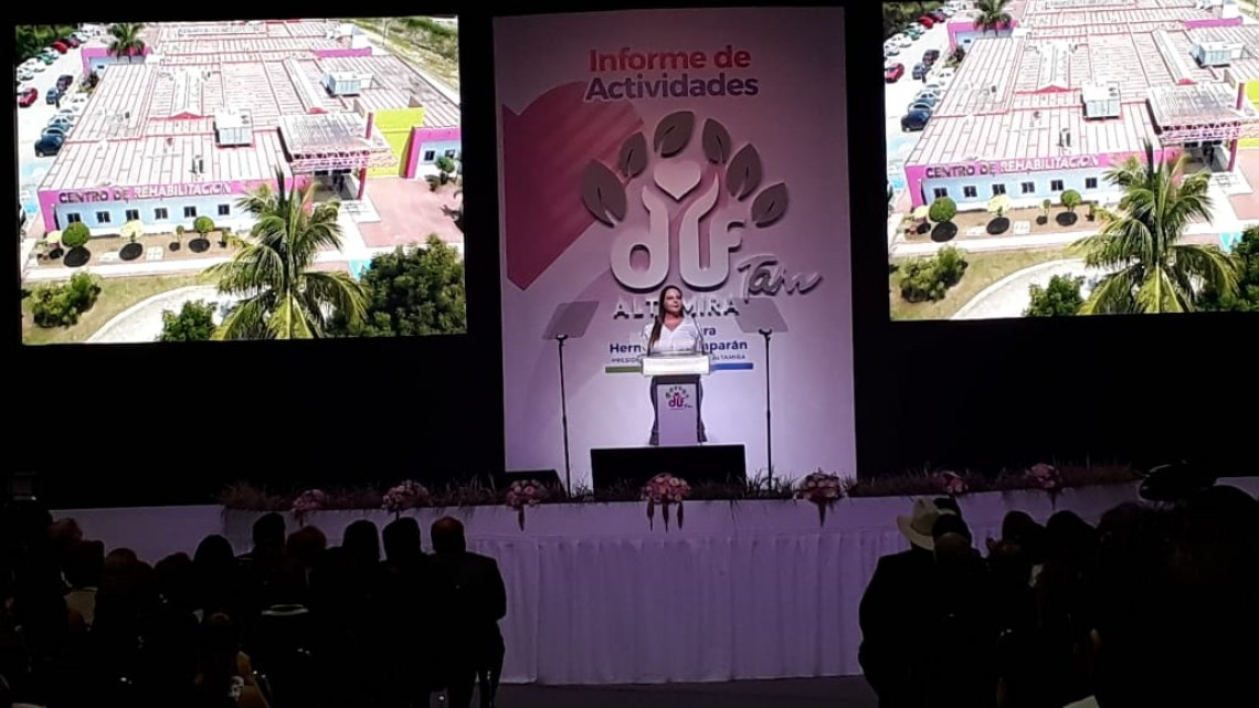 Alma Laura Hernández Amparan, rinden el segundo informe de actividades, al frente del sistema DIF Altamira
