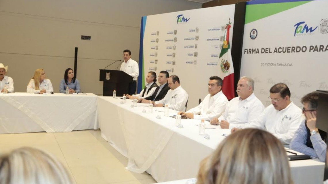 Firman Alcaldes, Poderes y CDV Acuerdo de Austeridad