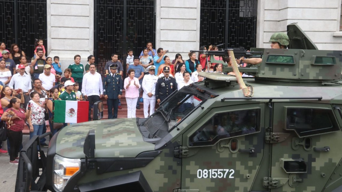 Realizan con éxito desfile conmemorativo de la independencia de México