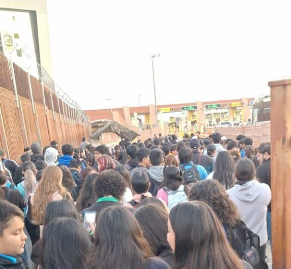 Apoyan en trámite de pasaportes a estudiantes  mexicoestadounidenses 