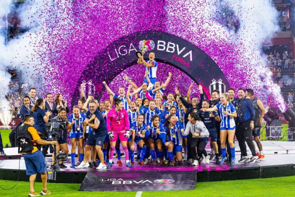 En penales, Rayadas de Monterrey se corona campeona del Clausura 2024