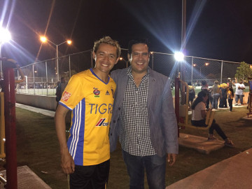 Parejita López motiva a jóvenes de Matamoros 