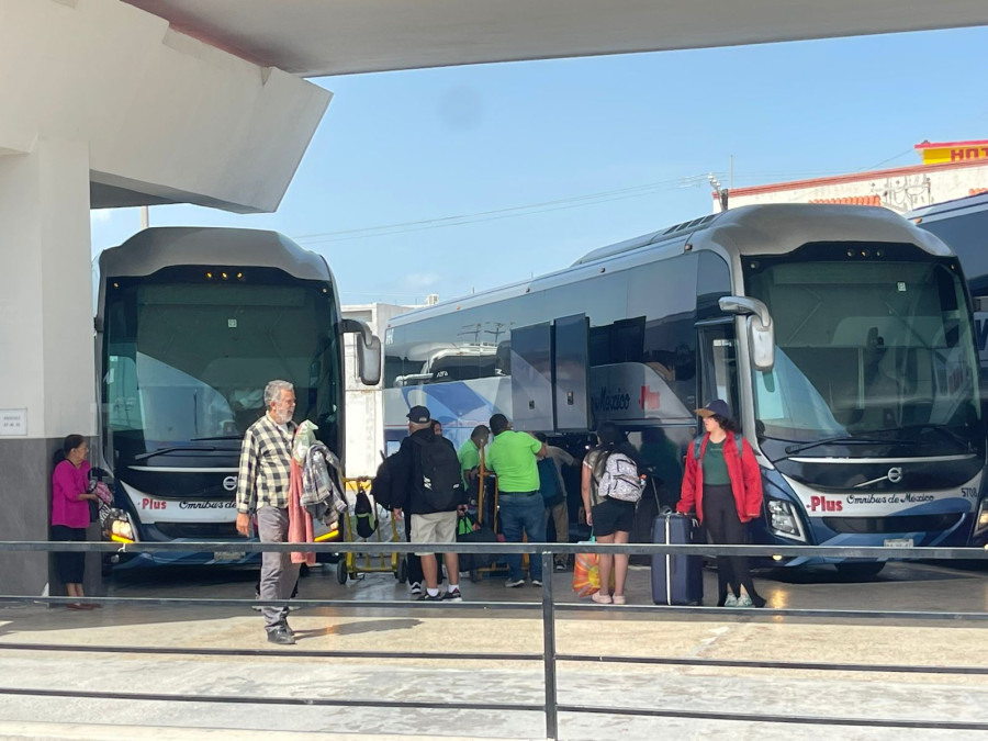 Reanudan salidas en la central de autobuses tras bloqueo; reportan aumento del 25% en ventas