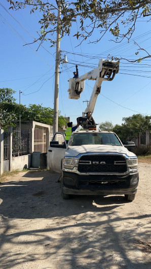 Mejora Gobierno de Carlos Peña Ortiz alumbrado en colonias de Reynosa