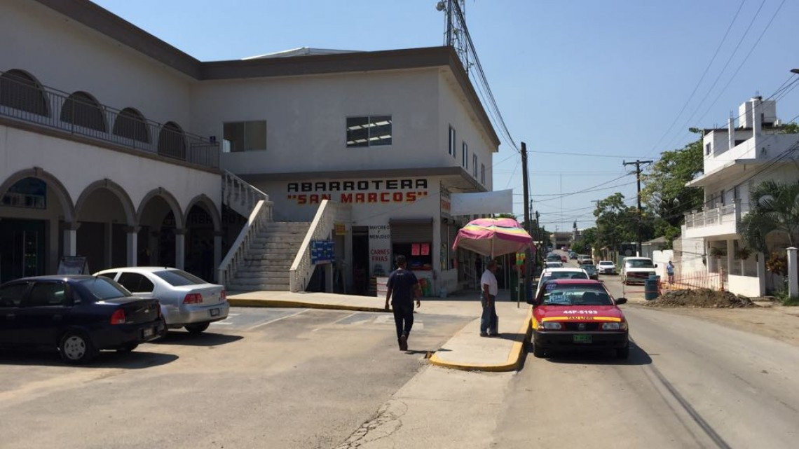 Concesionarios del mercado municipal reciben ultimátum para ocuparlo