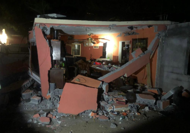 Interviene Protección Civil tras explosión por gas en Ej. Juanillo